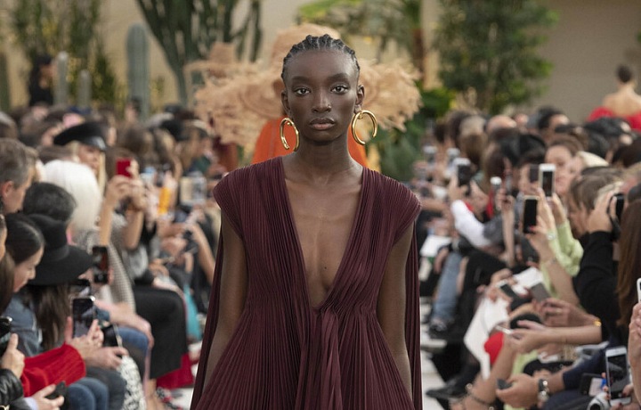 Valentino SS19