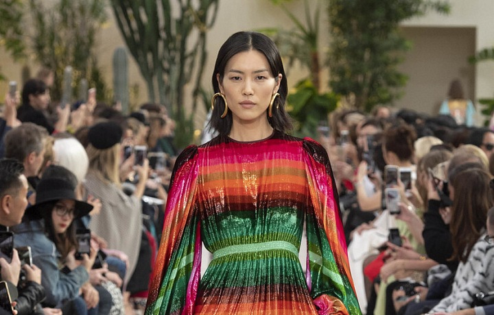 Luxusní Valentino SS19