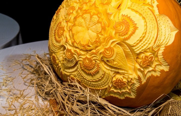 Vyřezávání ovoce a zeleniny