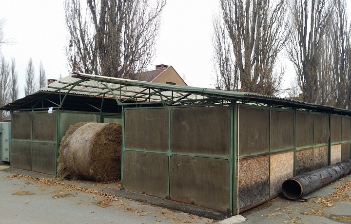 Původní boxy ustájení. 