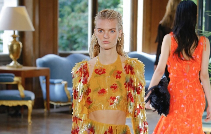 Kolekce SS19 je plná barev