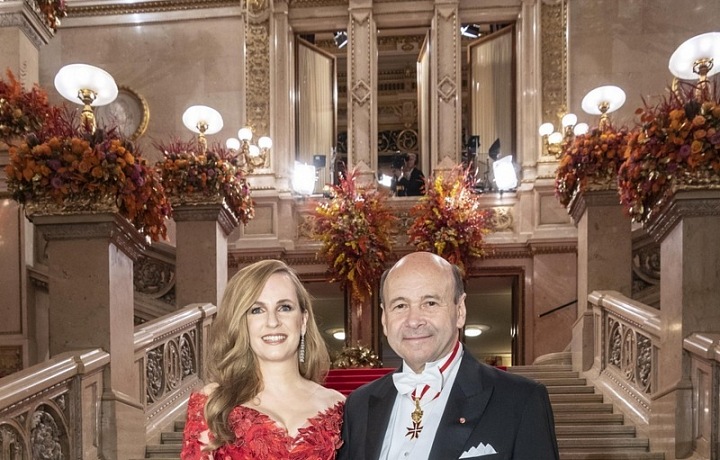 Maria Großbauer, Dominique Meyer