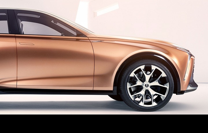 Lexus LF-1 Limitless