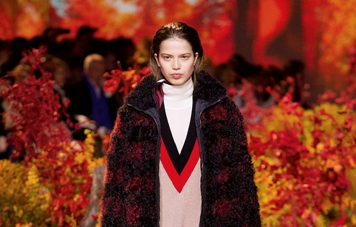 Podzim/Zima 2017-18 Moncler Gamme Rouge