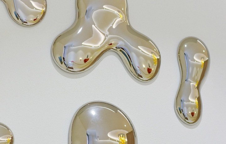 Porcelánový detail