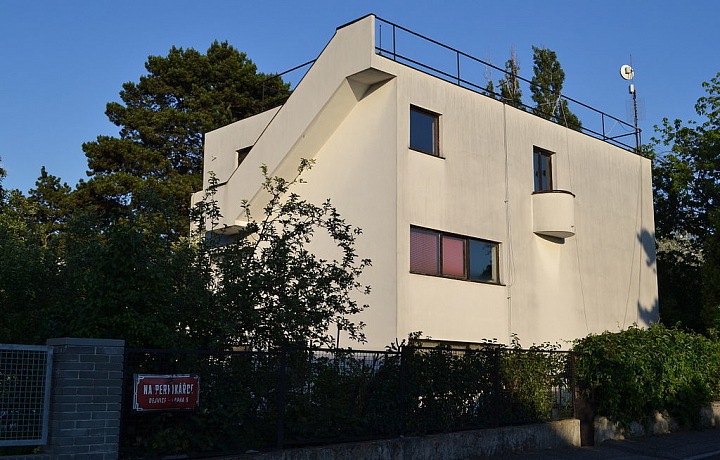 Vlastní vila Linharta