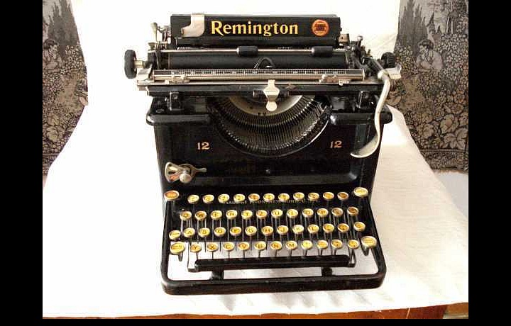 Kancelářský stroj Remington  Z16