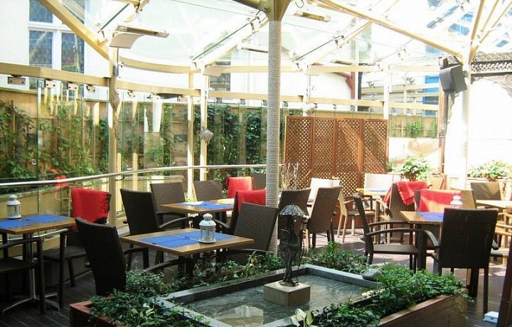 Restaurace v Křivém domě