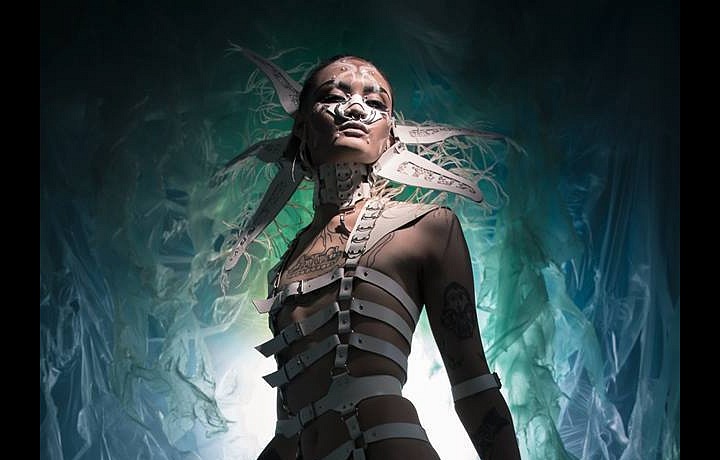 Luxusní drag make-up