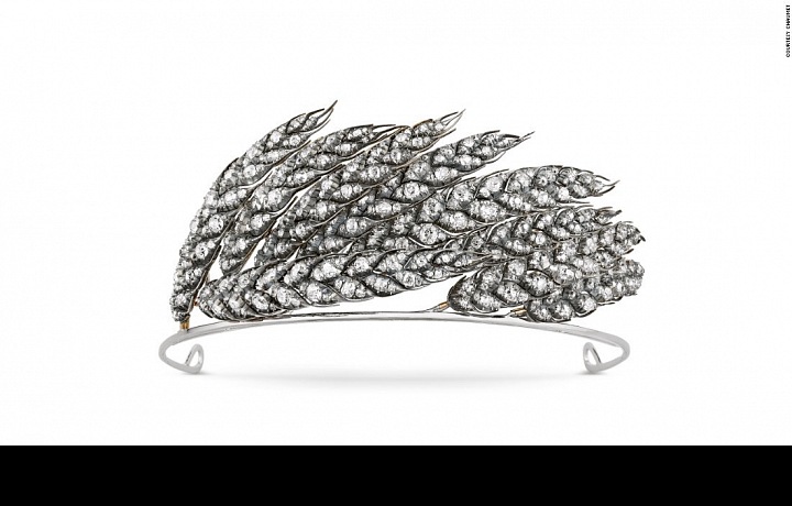 Čelenka plná luxusu