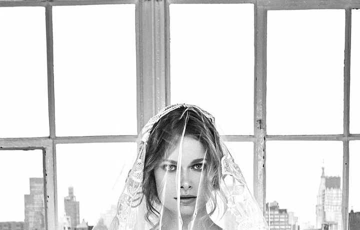 Kolekce SS 2018 s luxusní krajkou.