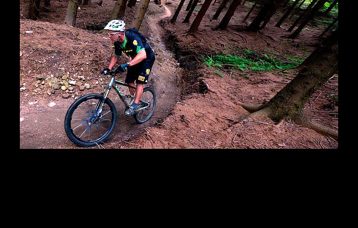 Singltrack pod Smrkem