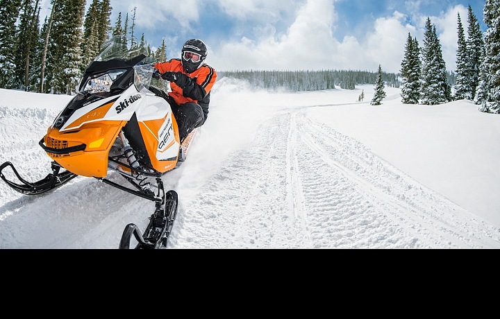 Skii Doo, Grand Touring