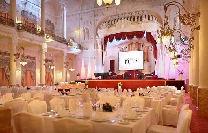Slavnostní sál hotelu Pupp