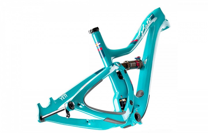 Rám z uhlíkových vláken