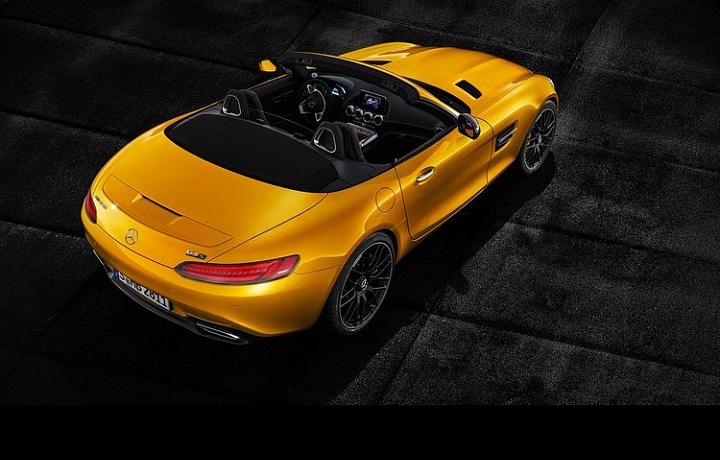 Mercedes AMG GT S Roadster