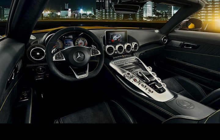 Interiér vozu Mercedes 