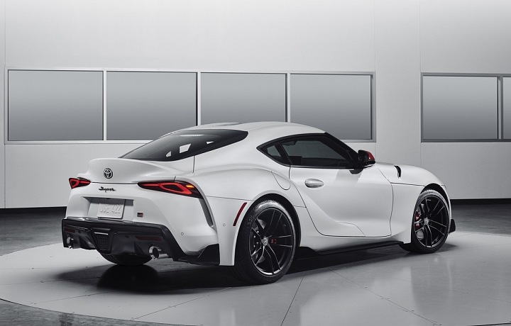 Toyota Supra GR 2019, bílé provedení