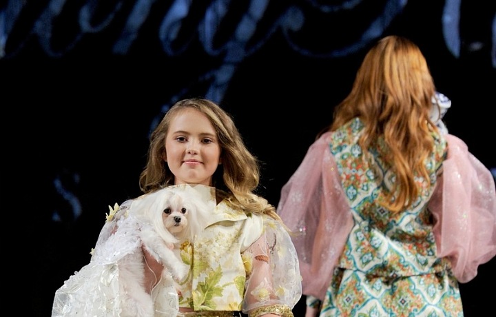 Luxusní oblečky pro psy