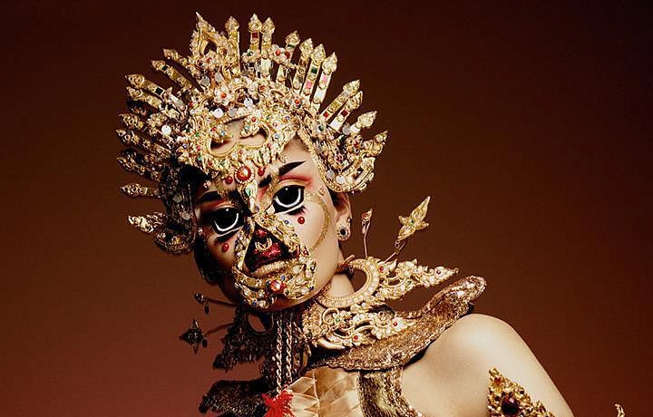 Luxusní drag make-up