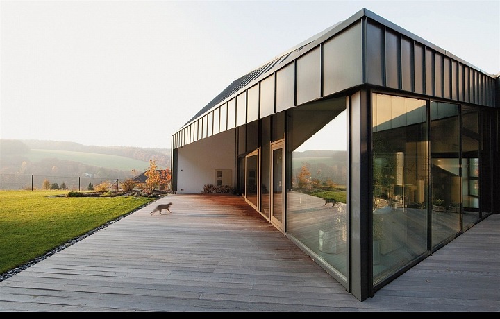 Rodinná vila Hvozdná