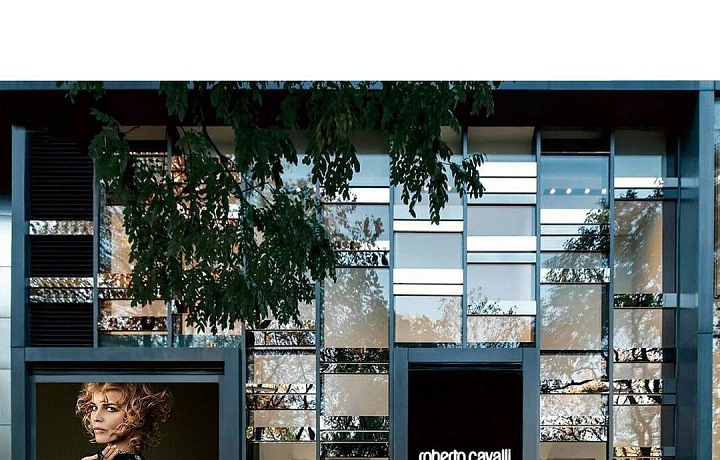 Jeden z butiků Roberto Cavalli