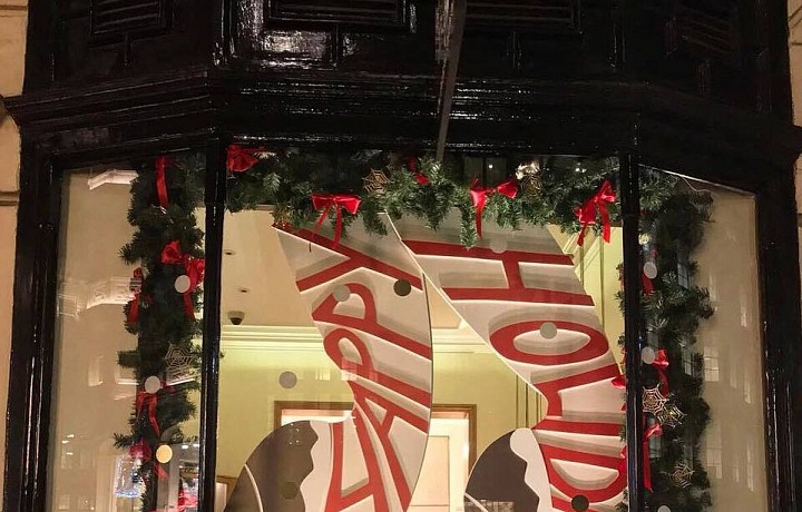 Veselé Vánoce vám přeje Charlotte Olympia