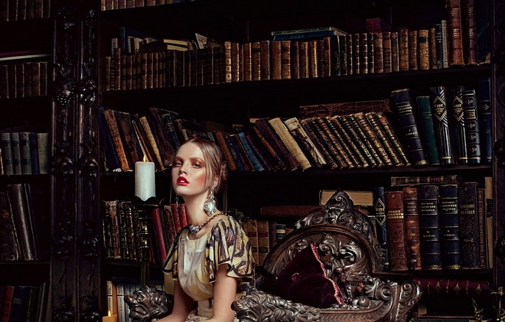 Návrhářka S. Lyaliny, fotografka M. Danilova