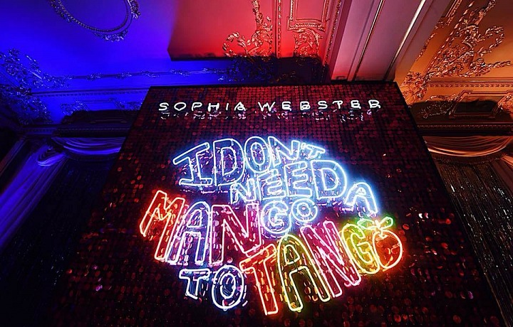 I DONT NEED MANGO TO TANGO.