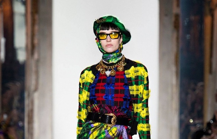 Luxusní spojejí vzorů i barev.