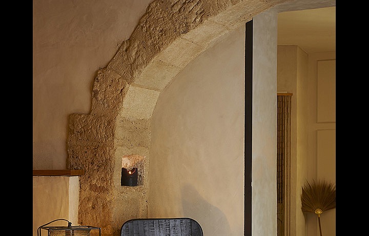 Interiér navržen designérskou značkou Athezza-Hanjel.