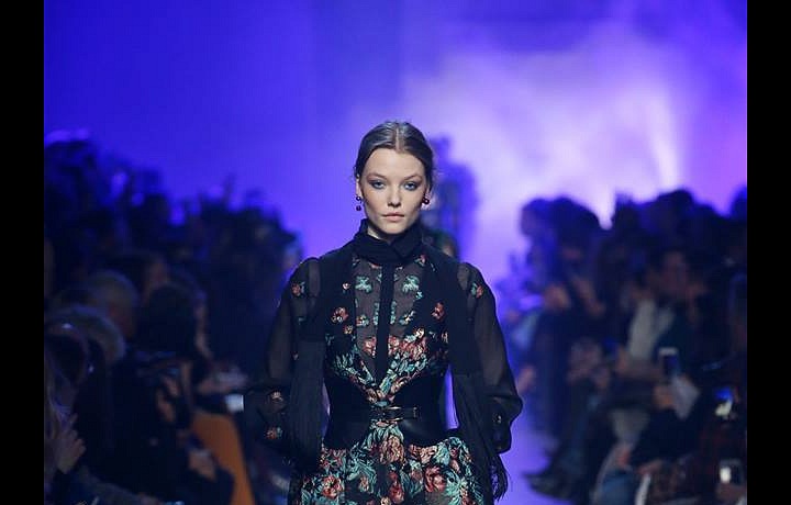 Luxusní Elie Saab FW 18/19