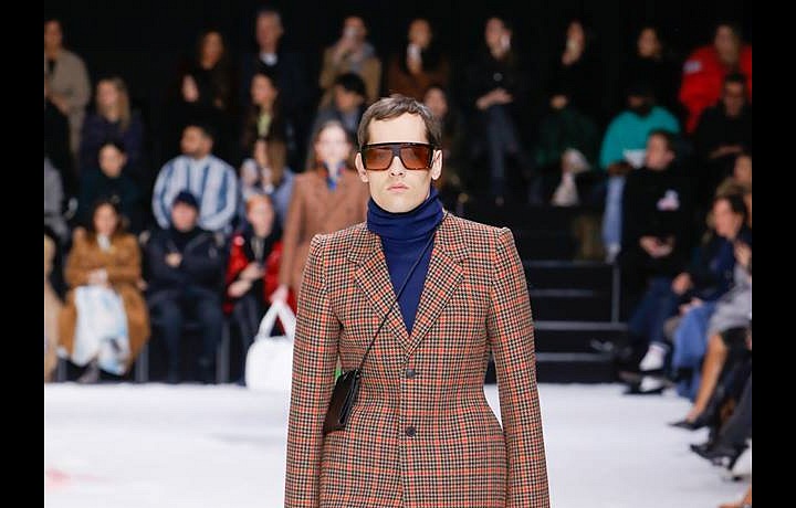 Elegantní část je zvládnutá na jedničku