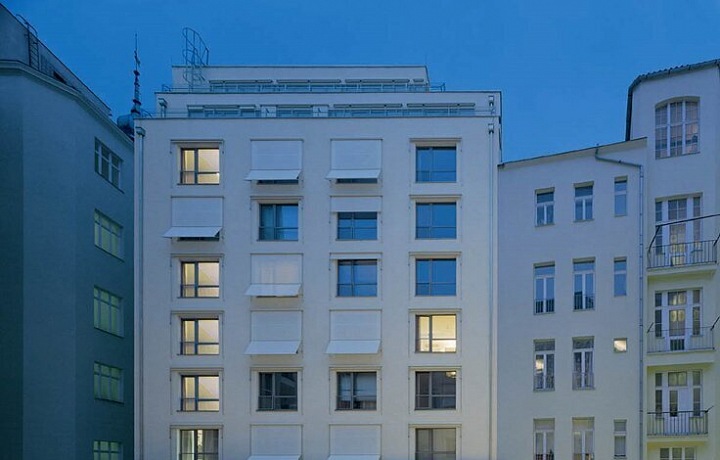 Hotel Josef, vnitroblok