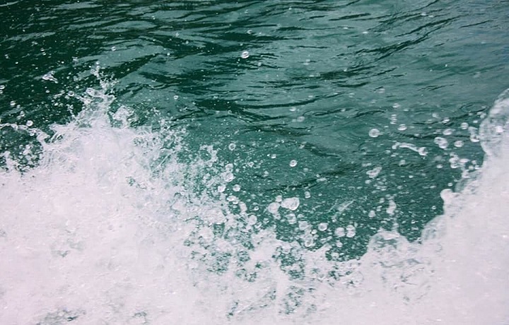 Jezero Cheow Lan Lake