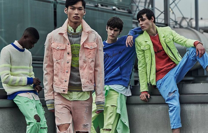 Resort 2019 dělá z mužů doslova teenagery