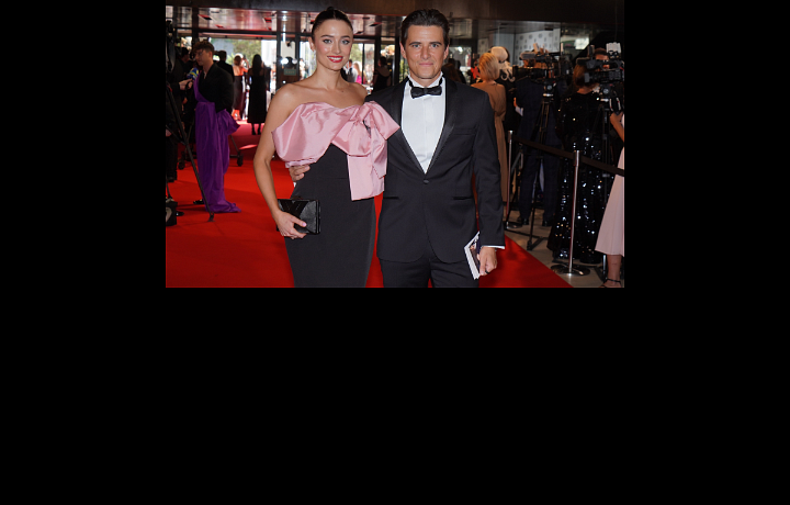 In the video, you will learn about the state of cryptocurrencies from moderator Jakub Kotek. He arrived at the festival with his girlfriend Lucie Dušková.