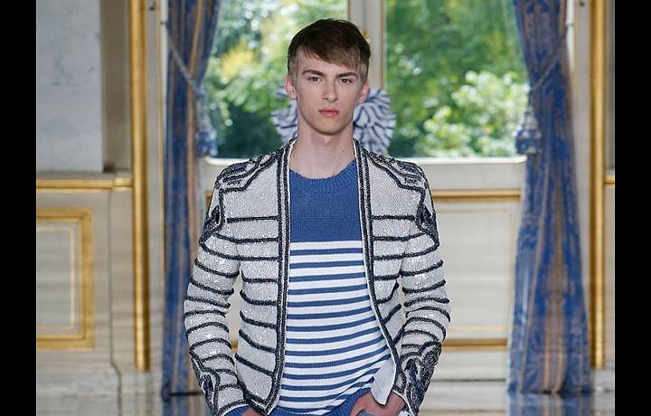 Proužky v podání Balmain