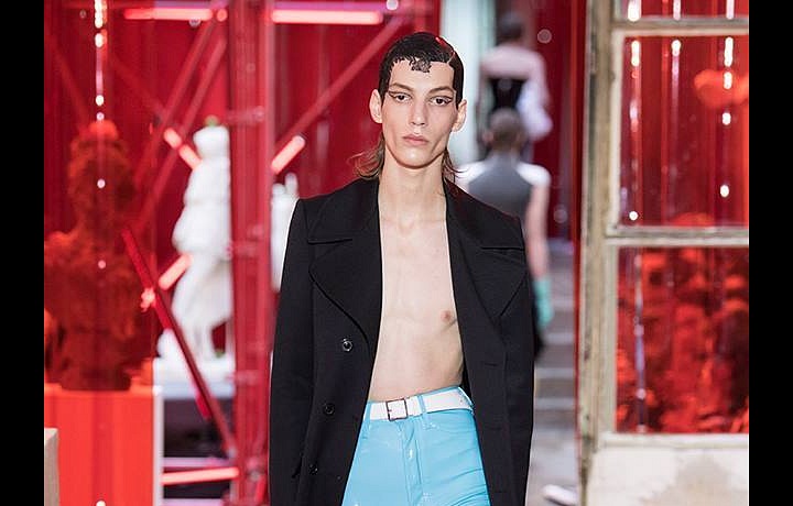 Vinyl má v kolekci své nezastupitelné místo