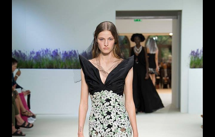 Minimalistické modely jsou luxusní záležitostí