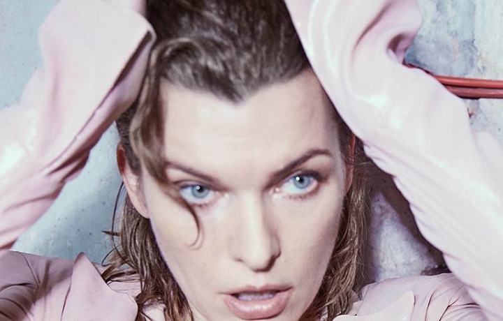 Milla Jovovich v nové kampani Balmain