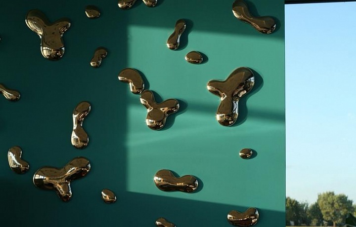 Studio Pirčš, porcelánová tapeta 