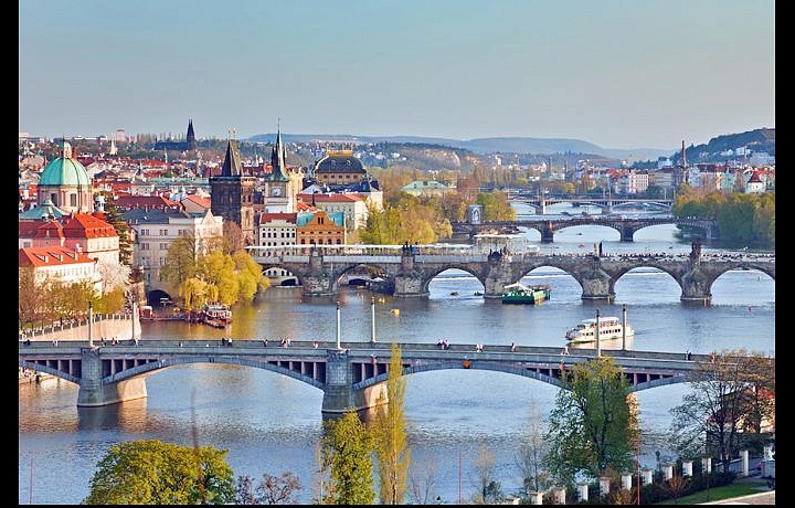 Výhled z hotelu AXA