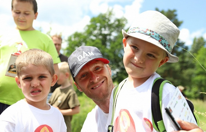 Jakub zatím děti nemá, ale rád pro ně pořádá rybářské aktivity