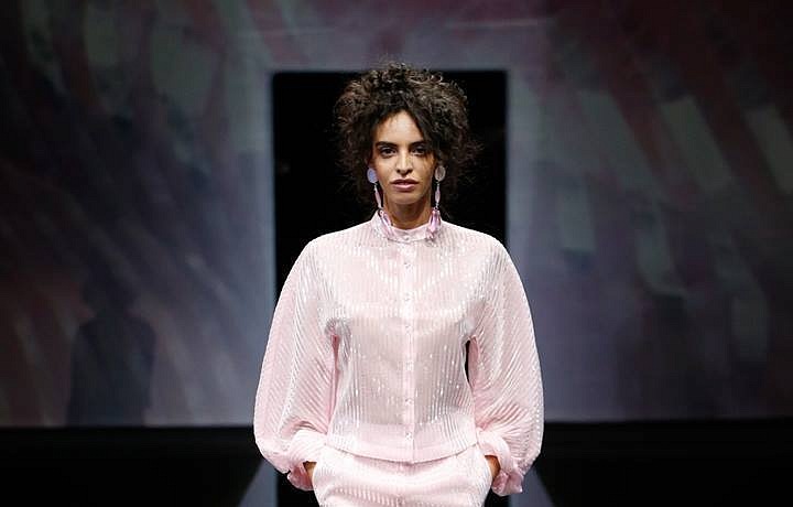 Oslňující Giorgio Armani SS19