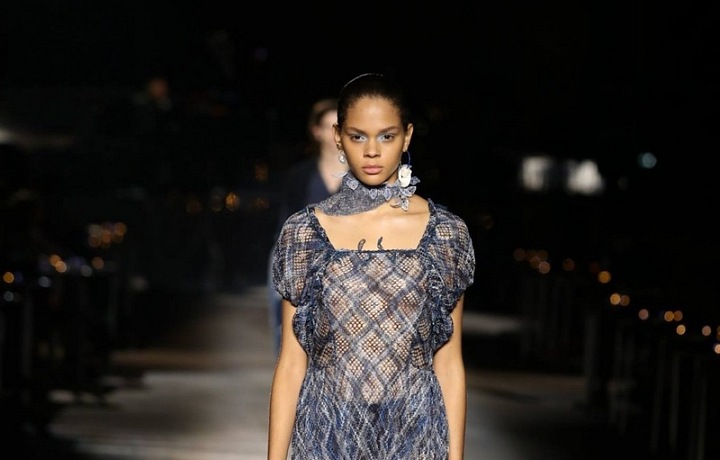 Kolekce SS19 plná barev a lehkých látek.