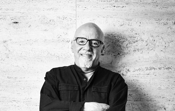 Paulo Coelho