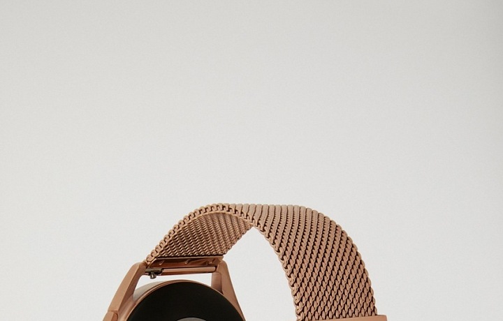 1. model z růžového zlata