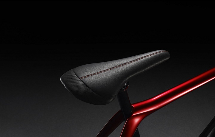 Mazdo Kodo, detail sedátka