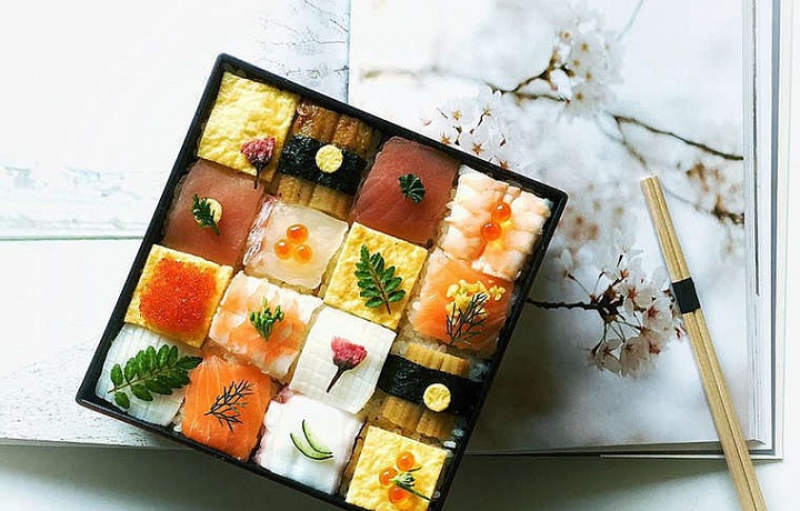 Mozaikové sushi